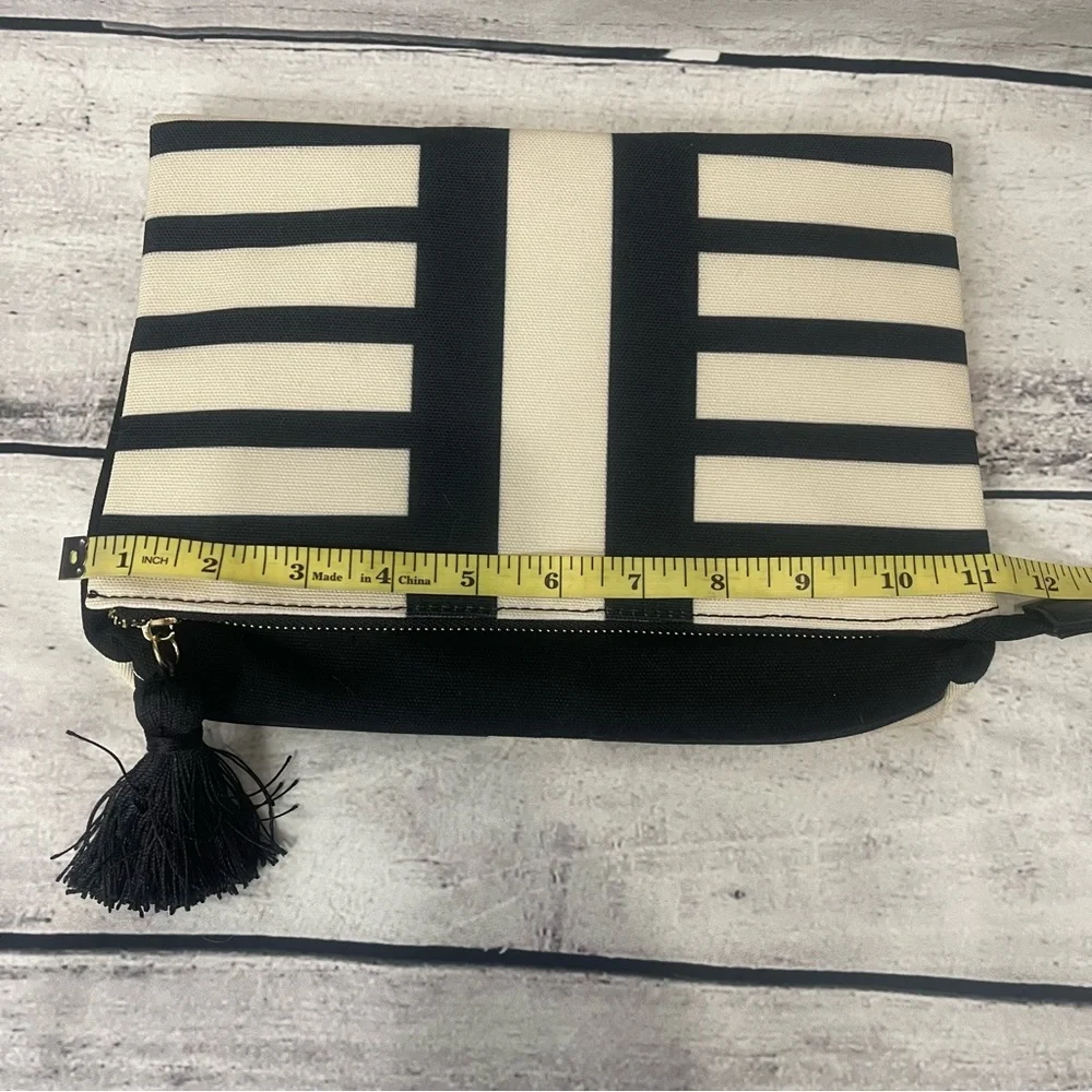 SUMMER & ROSE CANVAS FOLD OVER CLUTCH NWOT